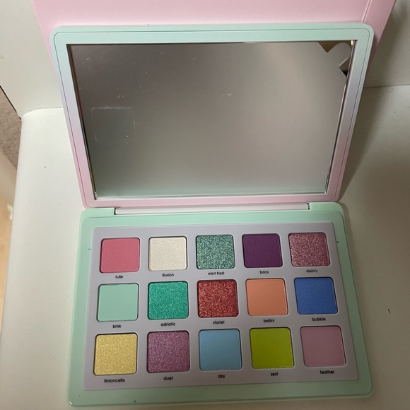 NEW 😍✅NATASHA DENONA - PASTEL EYESHADOW PALETTE - Picture 10 of 13